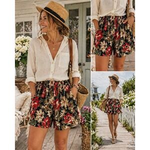 Paquette Vintage High Waisted Floral Shorts Red Green Black Made in USA Small‎